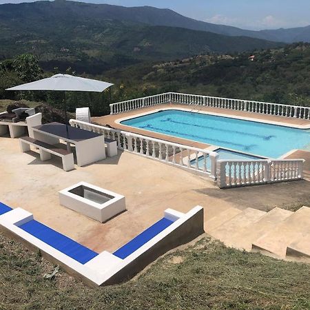 Casa La Felisa Hospedaje Campestre Pandi Cundinamarca Esterno foto
